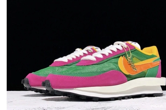 Green  LD Sacai BV0073-301 Waffle Nike Pine 1104